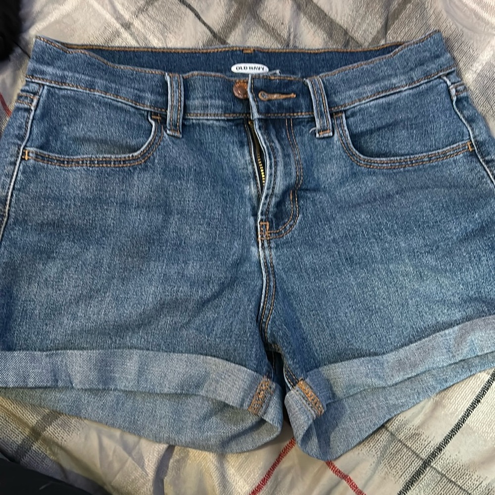 Old Navy shorts